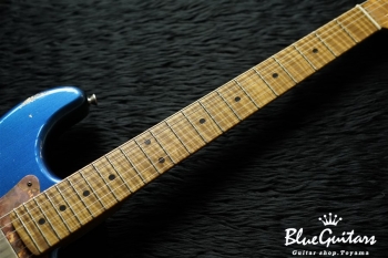 Model S. #047 - Kenji Hiroi Signature Model