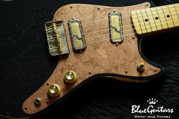 IRIS #054 - Navy over Gold