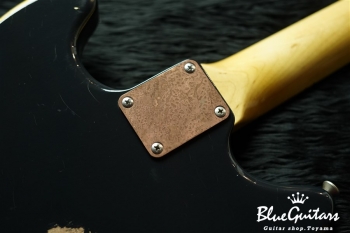 IRIS #054 - Navy over Gold