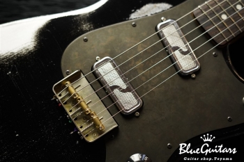 IRIS #055 - Black over Silver 