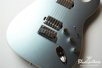 MADE IN JAPAN MODERN STRATOCASTER HH - Mystic Ice Blue