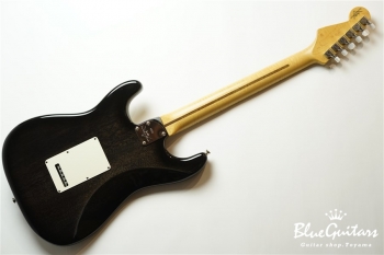 2013 CUSTOM DELUXE STRATOCASTER - Ebony Trans