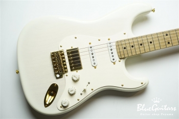 XSC-2 White Blonde #1205 Mary Kaye Light Aged/Light Weight Ash/Roasted Flame Maple Neck