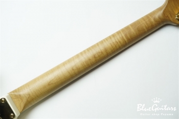 XSC-2 White Blonde #1205 Mary Kaye Light Aged/Light Weight Ash/Roasted Flame Maple Neck