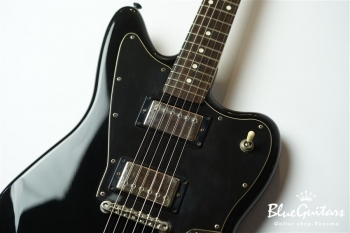 Blacktop Jaguar HH - Black