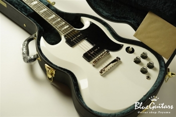 Portrait Line No.2 Standard Single #004 - Polaris White