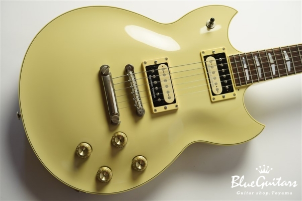 SG1820 - Vintage White