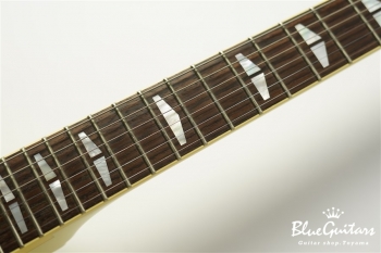 SG1820 - Vintage White