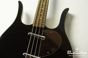 LONGHORN BASS - Black