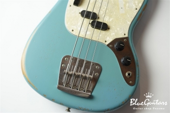 JMJ Road Worn Mustang Bass