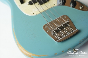 JMJ Road Worn Mustang Bass