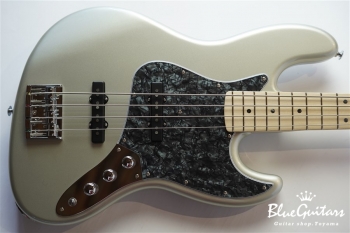 BETA J4 - Inca Silver