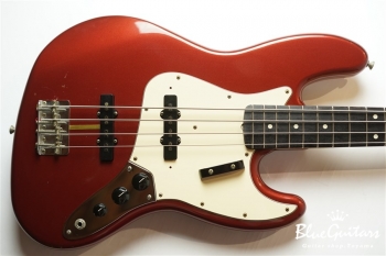 ’62 Jazz Bass - Candy Apple Red / Matching Head
