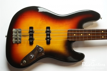 ’62 Jazz Bass Fletless - 3 Color Sunburst