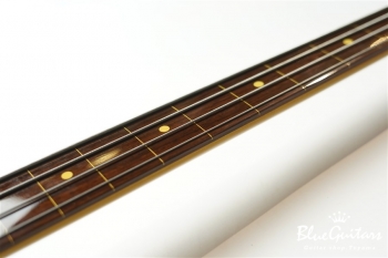 ’62 Jazz Bass Fletless - 3 Color Sunburst