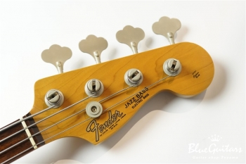 ’62 Jazz Bass Fletless - 3 Color Sunburst