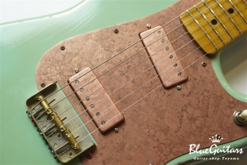 IRIS Standard #064 - Seafoam Green over Copper Pink [Show Limited]