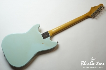 IRIS #065 - Sonic Blue over Lake Placid Blue