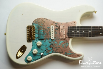 Model S. #070 Light Aged - White Blonde with Art Texture