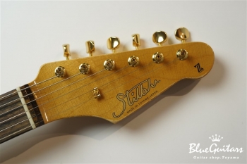 Model S. #070 Light Aged - White Blonde with Art Texture