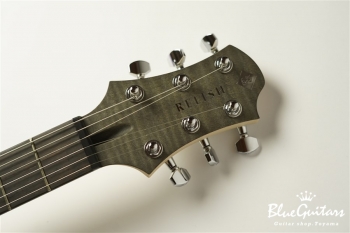 Mary A ONE - Black Stain