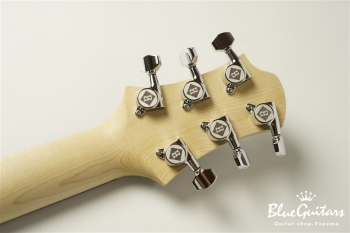 Mary A ONE - Black Stain