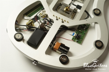 Mary A ONE - Black Stain