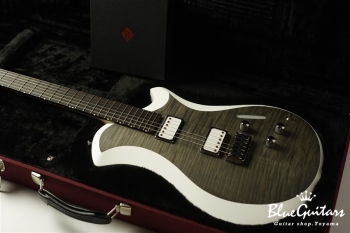 Mary A ONE - Black Stain