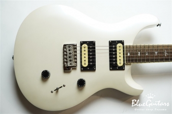 SE Standard 24 - White Pearl