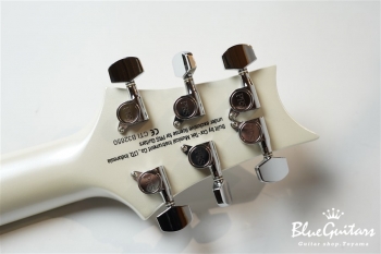 SE Standard 24 - White Pearl