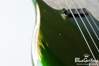 Model TB. #032 Medium Aged - Candy Apple Green with Antique Silver