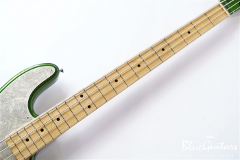 Model TB. #032 Medium Aged - Candy Apple Green with Antique Silver