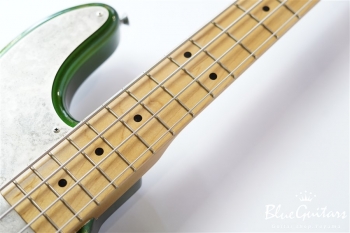 Model TB. #032 Medium Aged - Candy Apple Green with Antique Silver