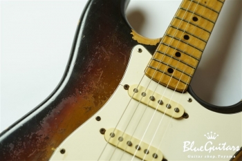 1974~1975 STRATOCASTER - Sunburst