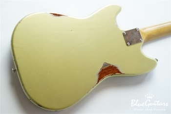 IRIS #080 - Champagne Gold over See-through Brown 