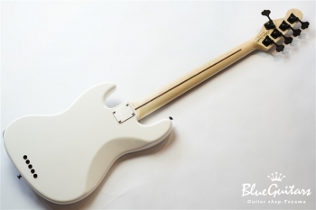 BETA J5 - Snow White