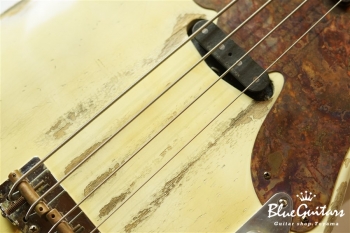 Model TB. #075 Heavy Aged - Polaris White with Copper Red