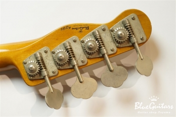 Model TB. #075 Heavy Aged - Polaris White with Copper Red