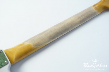 Model JM. #079 Light Aged - White Blonde with Green