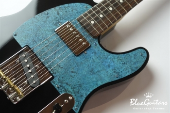 Model T. #061 Light Aged - Black with Orii Blue