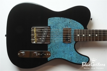 Model T. #061 Light Aged - Black with Orii Blue