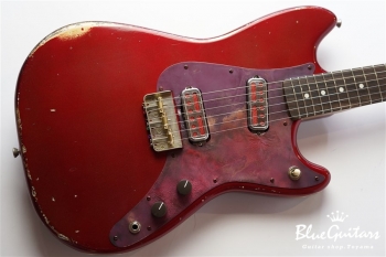 IRIS #076 - Candy Apple Red over Aztec Gold