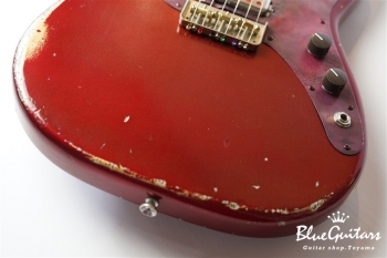 IRIS #076 - Candy Apple Red over Aztec Gold