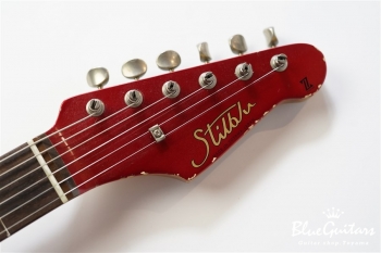 IRIS #076 - Candy Apple Red over Aztec Gold