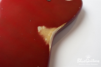 IRIS #076 - Candy Apple Red over Aztec Gold