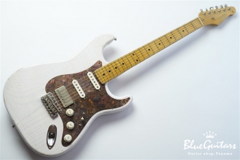 Model S. #077 Light Aged - White Blonde with Copper Red