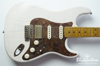 Model S. #077 Light Aged - White Blonde with Copper Red