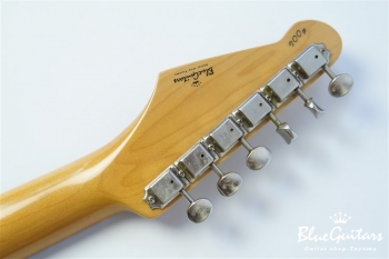 Model S. Light Aged - Burgundy Mist Metallic with Copper Pink