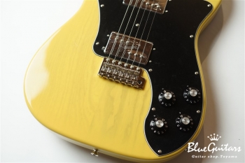 Made in Japan Limited 70s Telecaster Deluxe with Tremolo - Butterscotch Blonde