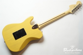 Made in Japan Limited 70s Telecaster Deluxe with Tremolo - Butterscotch Blonde